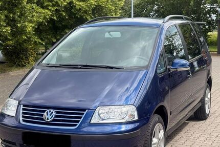 VW Sharan 276.489 km 3.990 &euro; Neustadt 31535