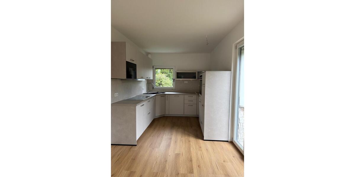 Erdgeschoßwohnung Gehrden - 3 Zimmer, 88 m&sup2;, 1.300&euro; | Angebot:25904844