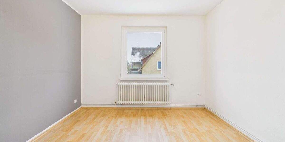 Mehrfamilienhaus, Wohnhaus Laatzen Rethen - 6 Zimmer, 150 m&sup2;, 369.000&euro; | Angebot:25701260