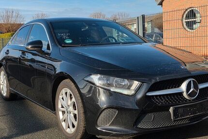 Mercedes-Benz A 180 187.654 km 13.900 &euro; Garbsen 30827