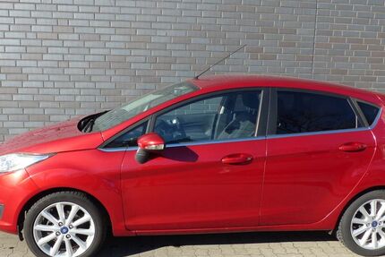 Ford Fiesta 61.800 km 9.500 &euro; Hannover 30179